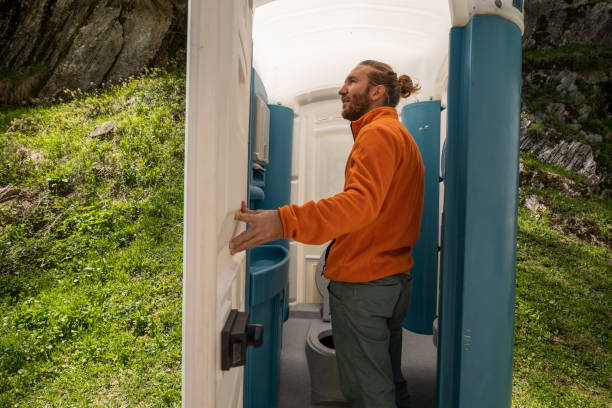 Best Best portable toilet rental  in Eagle Lake, MN